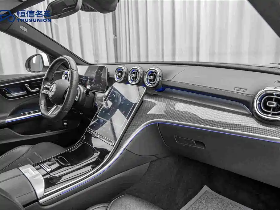 Mercedes-Benz C-Class — миниатюра 14