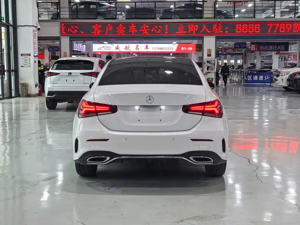 Mercedes-Benz A-Class A 2021 A 200 L Sport Fashion