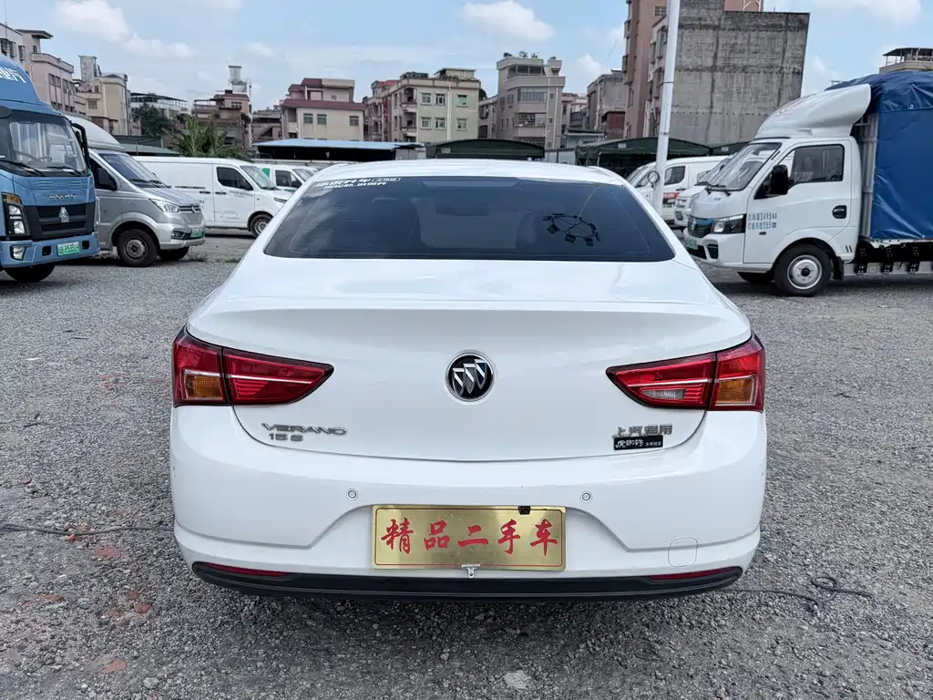 Buick Verano — миниатюра 7