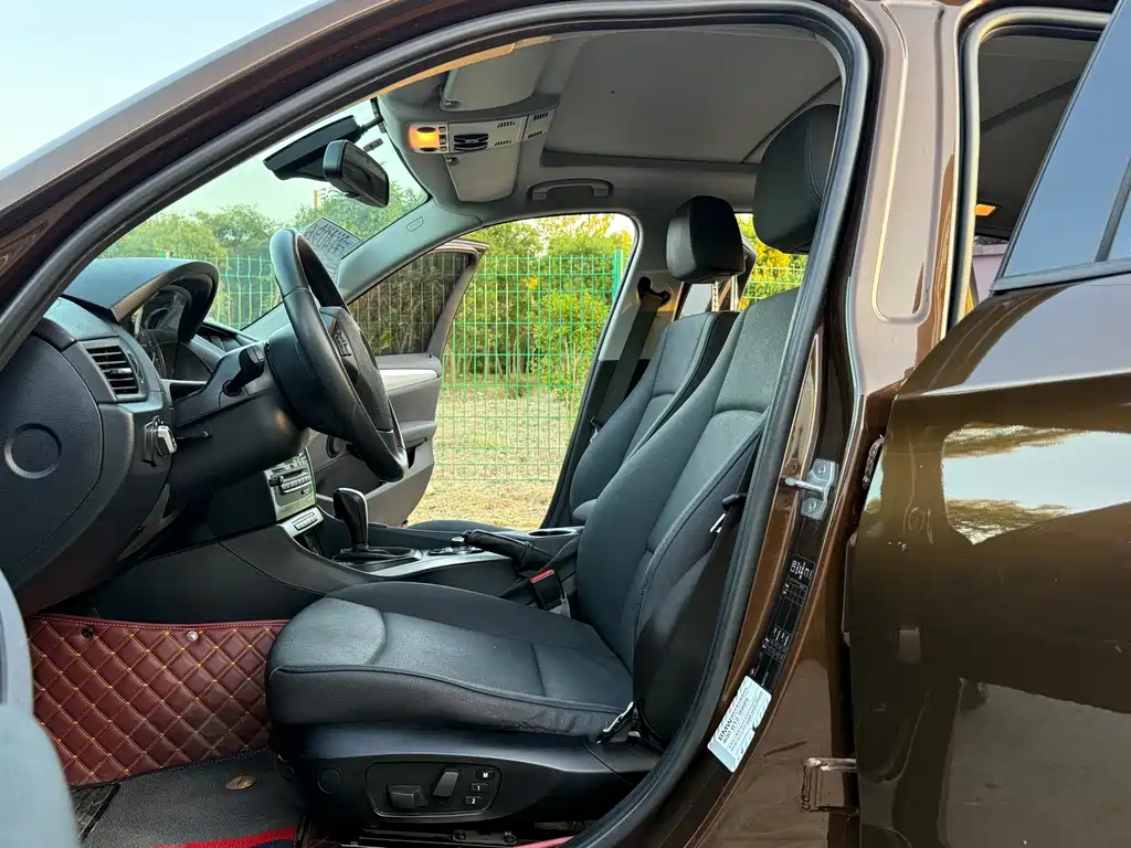 BMW X1 — миниатюра 4