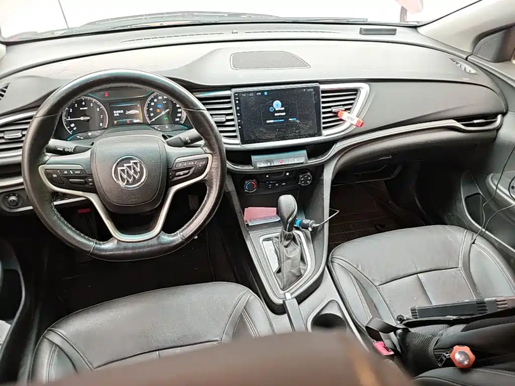 Buick Excelle — миниатюра 10