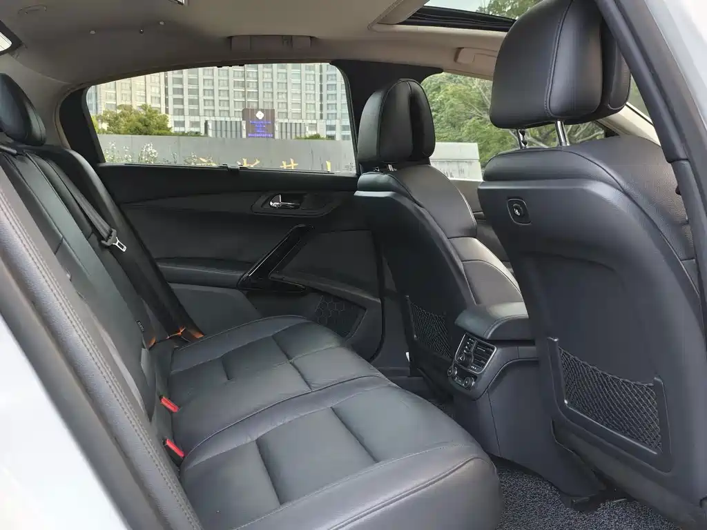 Peugeot 508 — миниатюра 10