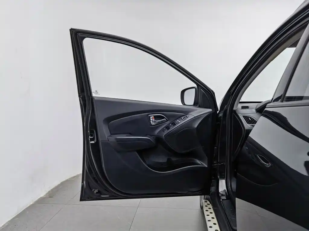 Hyundai ix35 — миниатюра 8