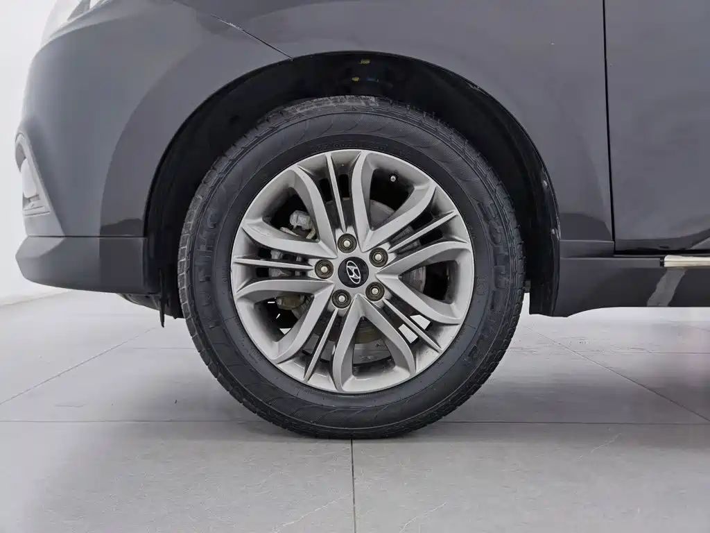 Hyundai ix35 — миниатюра 17