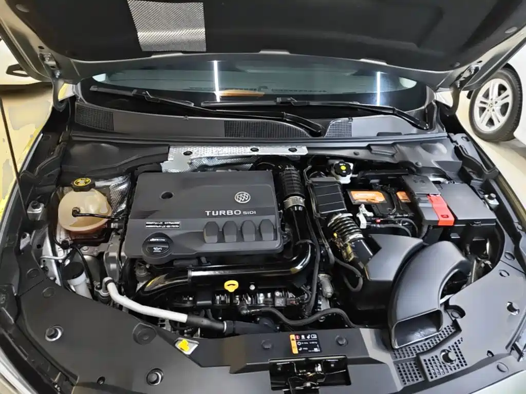 Buick Verano — миниатюра 20