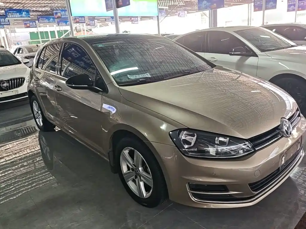 Volkswagen Golf — миниатюра 4