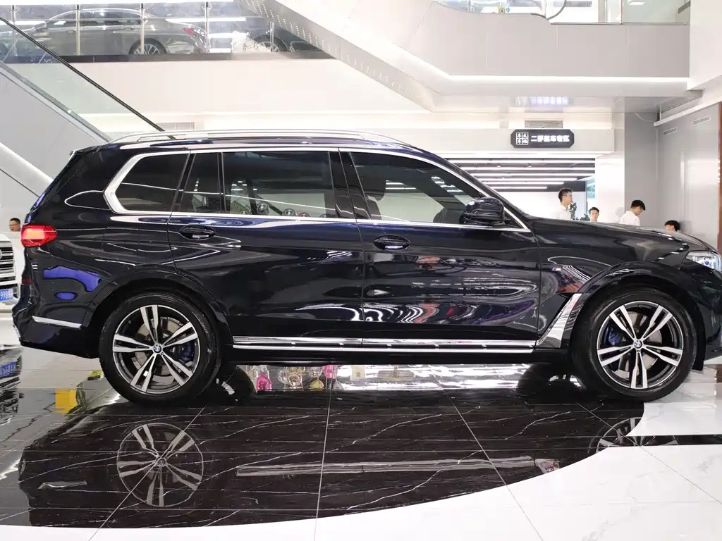 BMW X7 2021 xDrive40i Premium M Sport