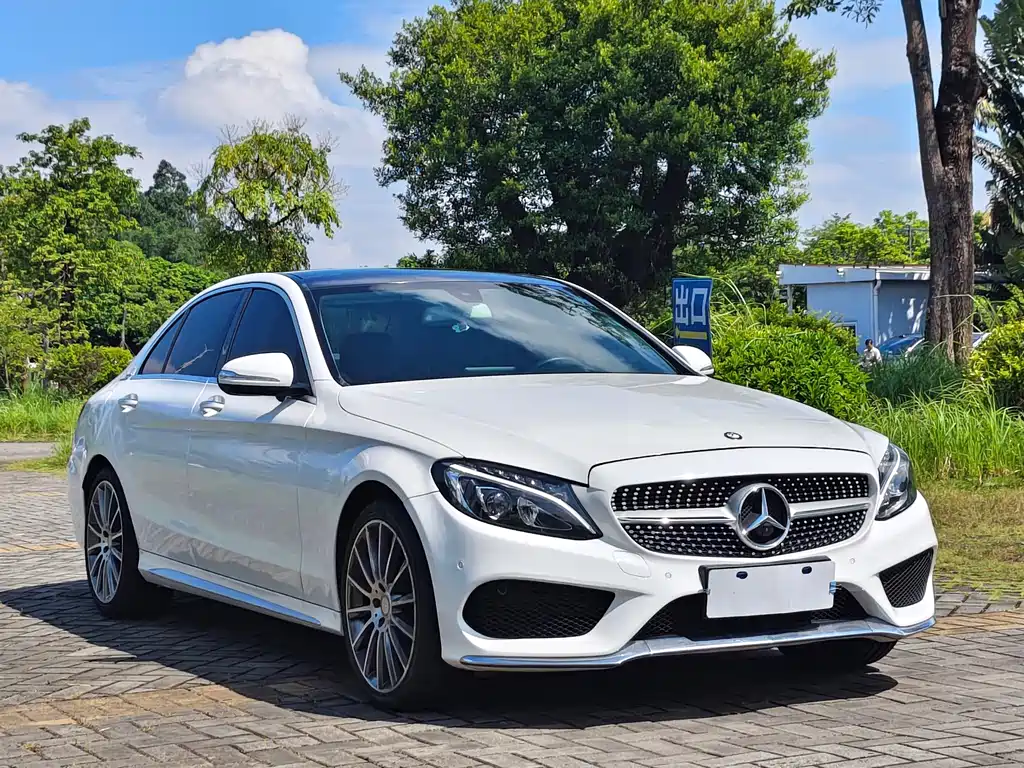 Mercedes-Benz C-Class — миниатюра 3