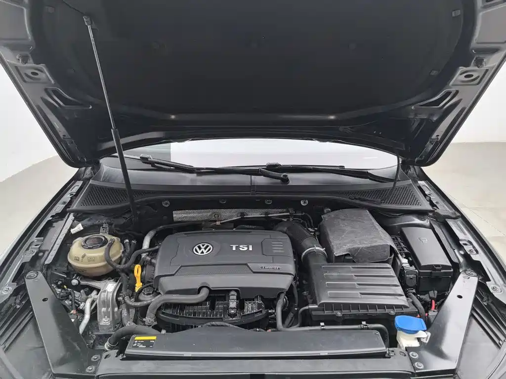 Volkswagen Magotan — миниатюра 6