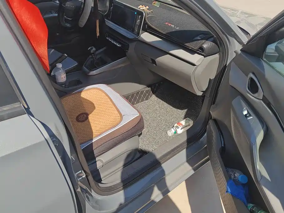 Baojun RC-5 — миниатюра 8