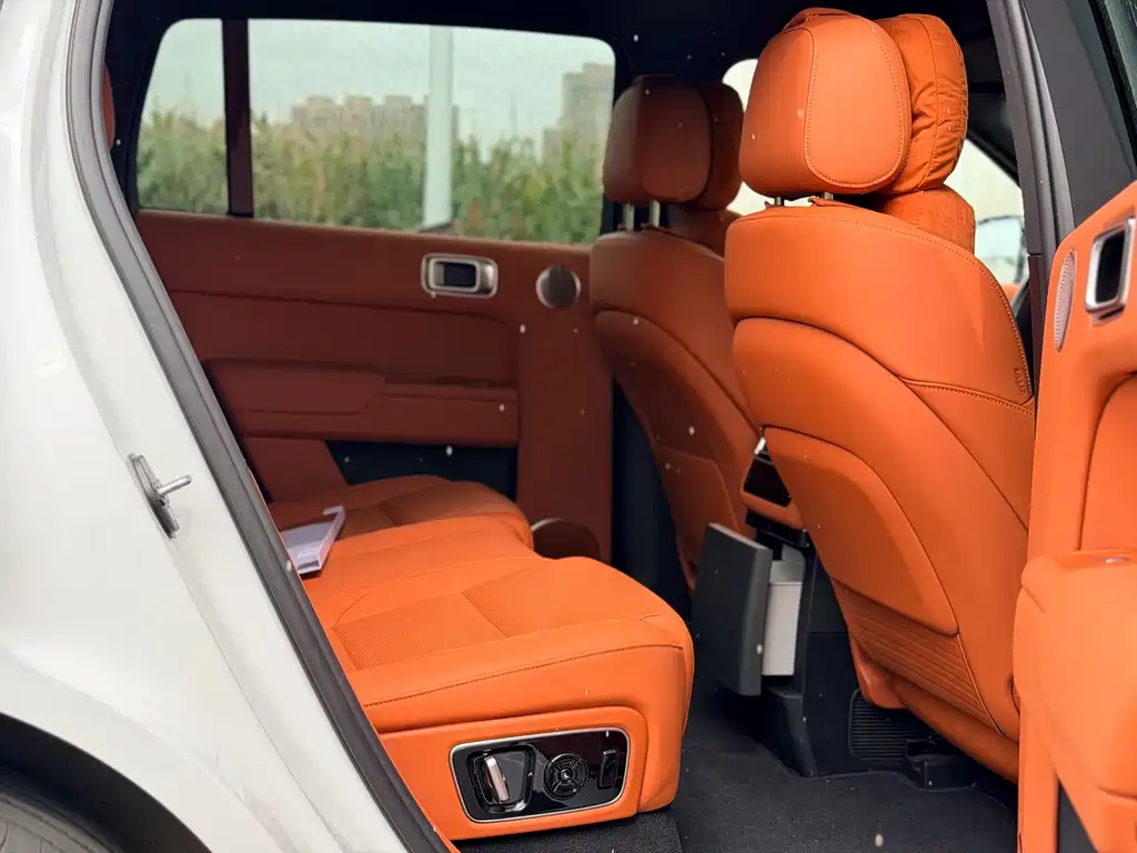Li Auto Li L7 — миниатюра 10