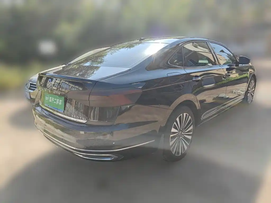 Volkswagen Passat — миниатюра 6