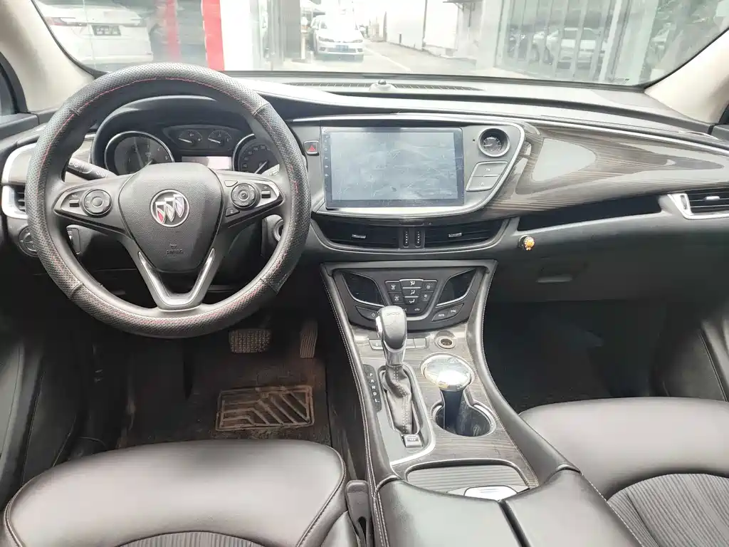 Buick Envision Plus — миниатюра 5