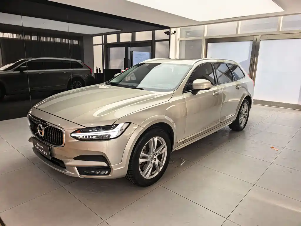 Volvo V90 2019