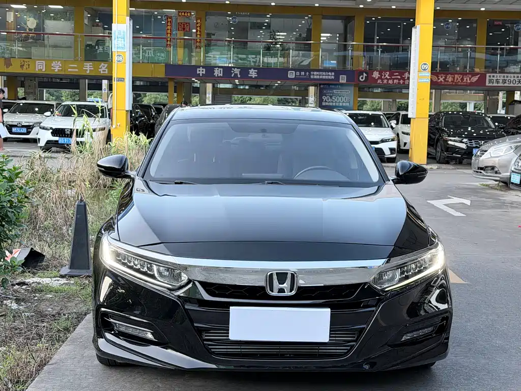 Honda Accord — миниатюра 2