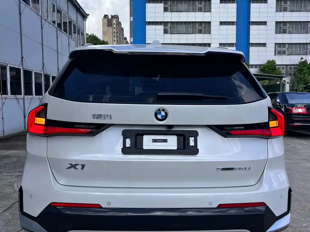 BMW X1 — миниатюра 4