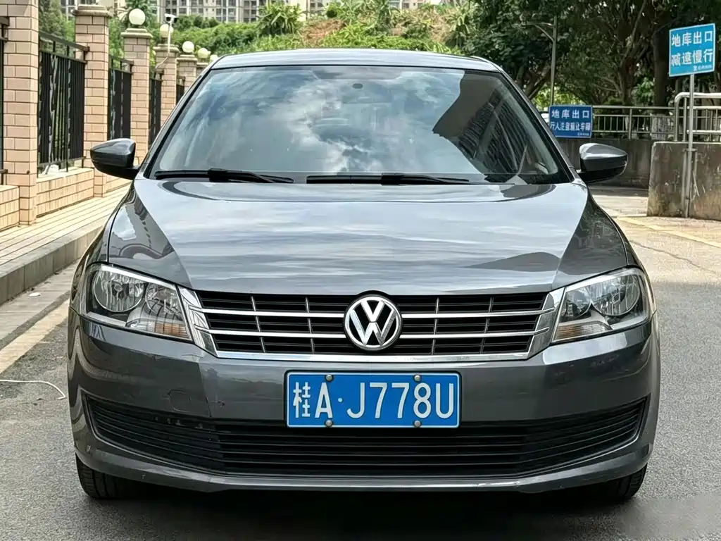 Volkswagen Lavida — миниатюра 2