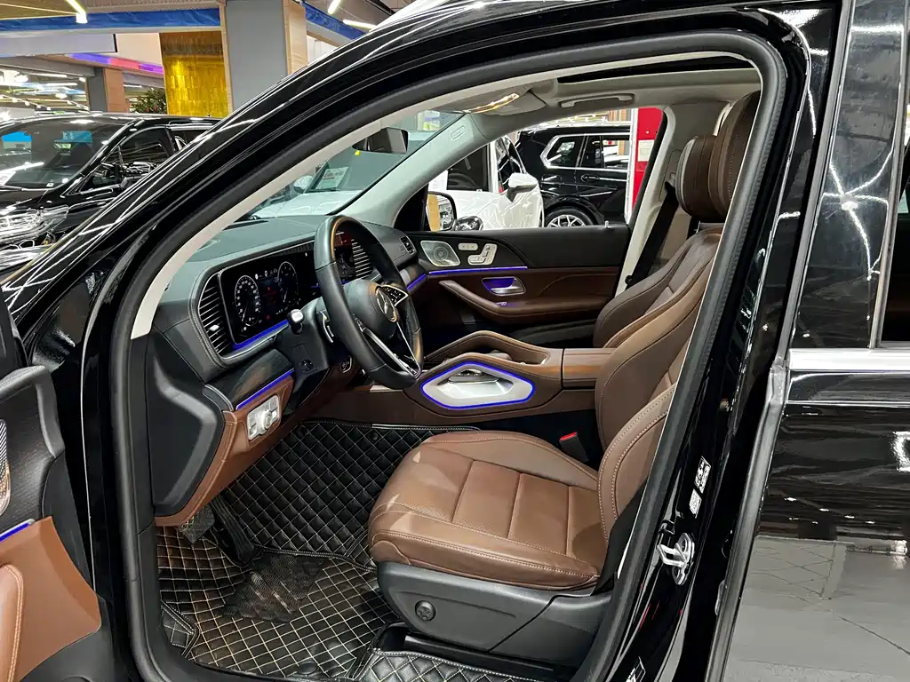Mercedes-Benz GLE (Import) — миниатюра 15