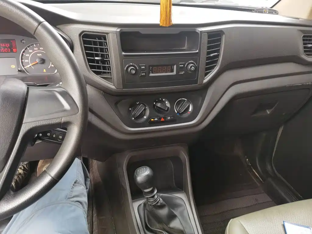 Wuling Hongguang V — миниатюра 14