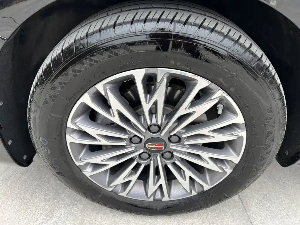 Hongqi Hongqi H5 — миниатюра 15