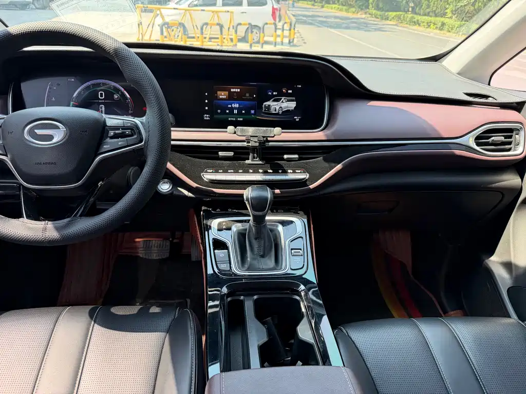 GAC Motor Trumpchi M6 — миниатюра 18