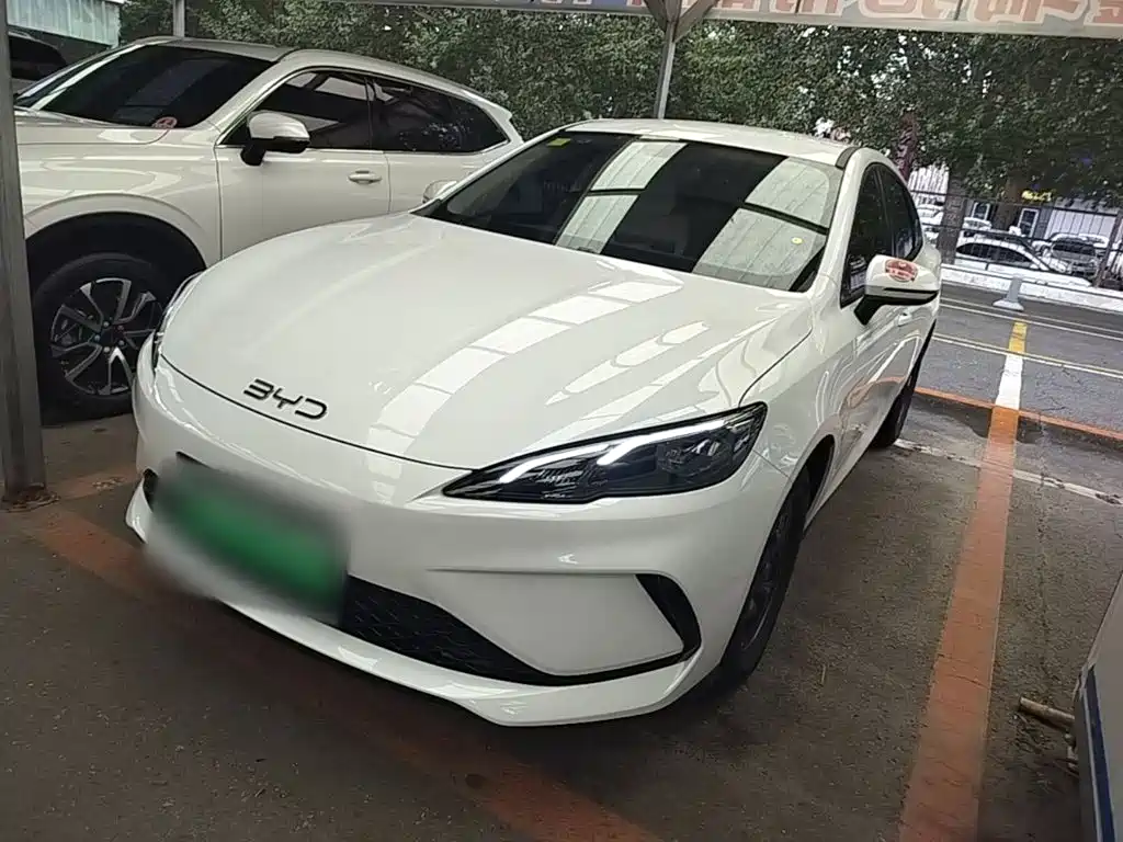 BYD Seal 05 DM-i — миниатюра 2