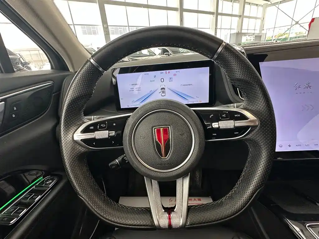 Hongqi Hongqi HS3 PHEV — миниатюра 15