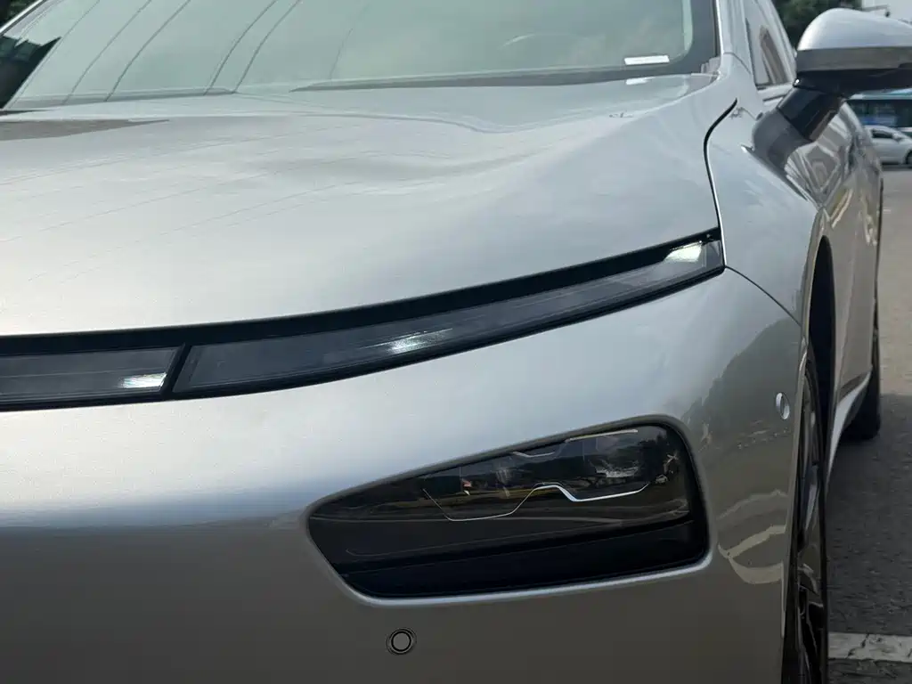 XPeng P7 — миниатюра 4
