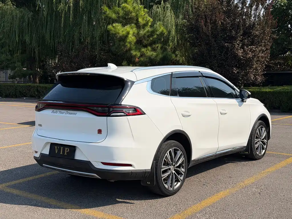 BYD Tang — миниатюра 6