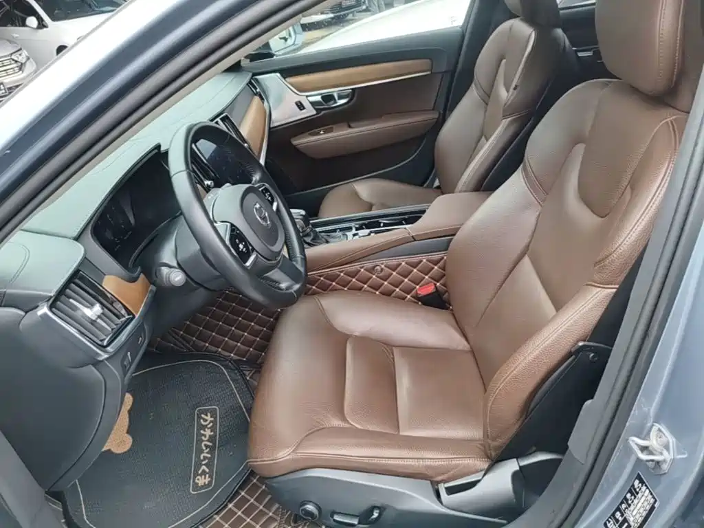 Volvo S90 — миниатюра 15