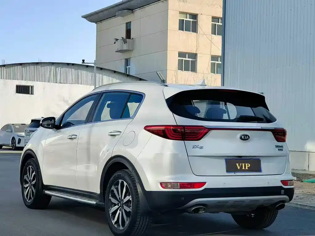 KIA KX5