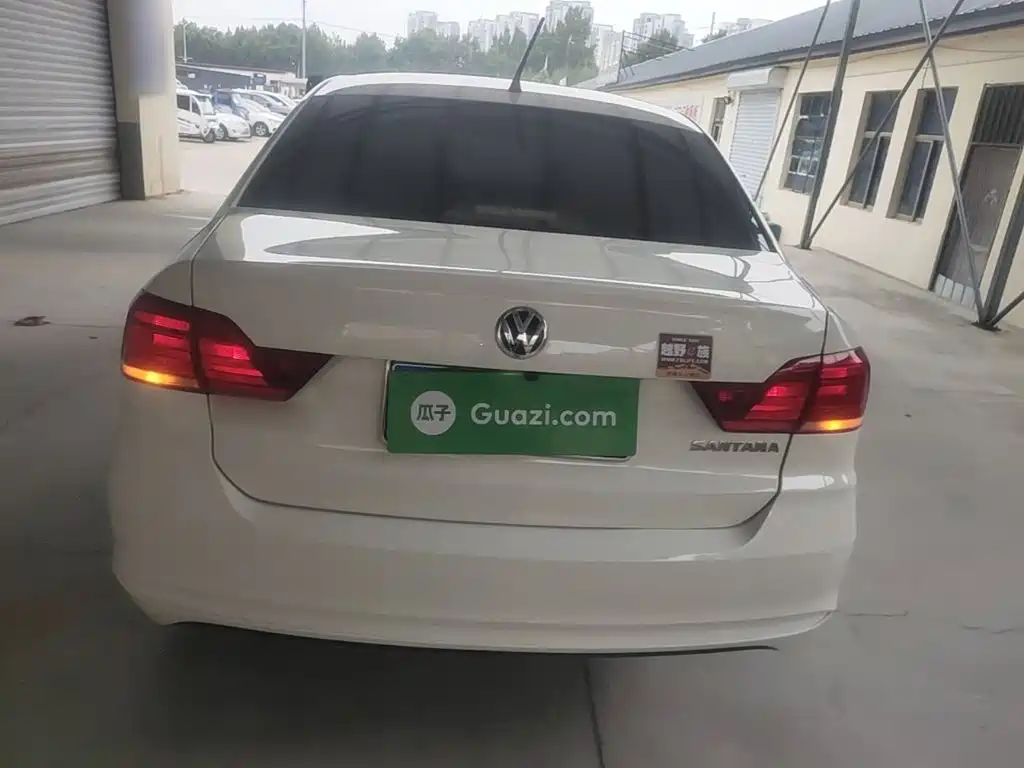 Volkswagen Santana — миниатюра 6