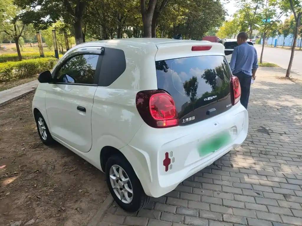 Roewe Clever — миниатюра 5
