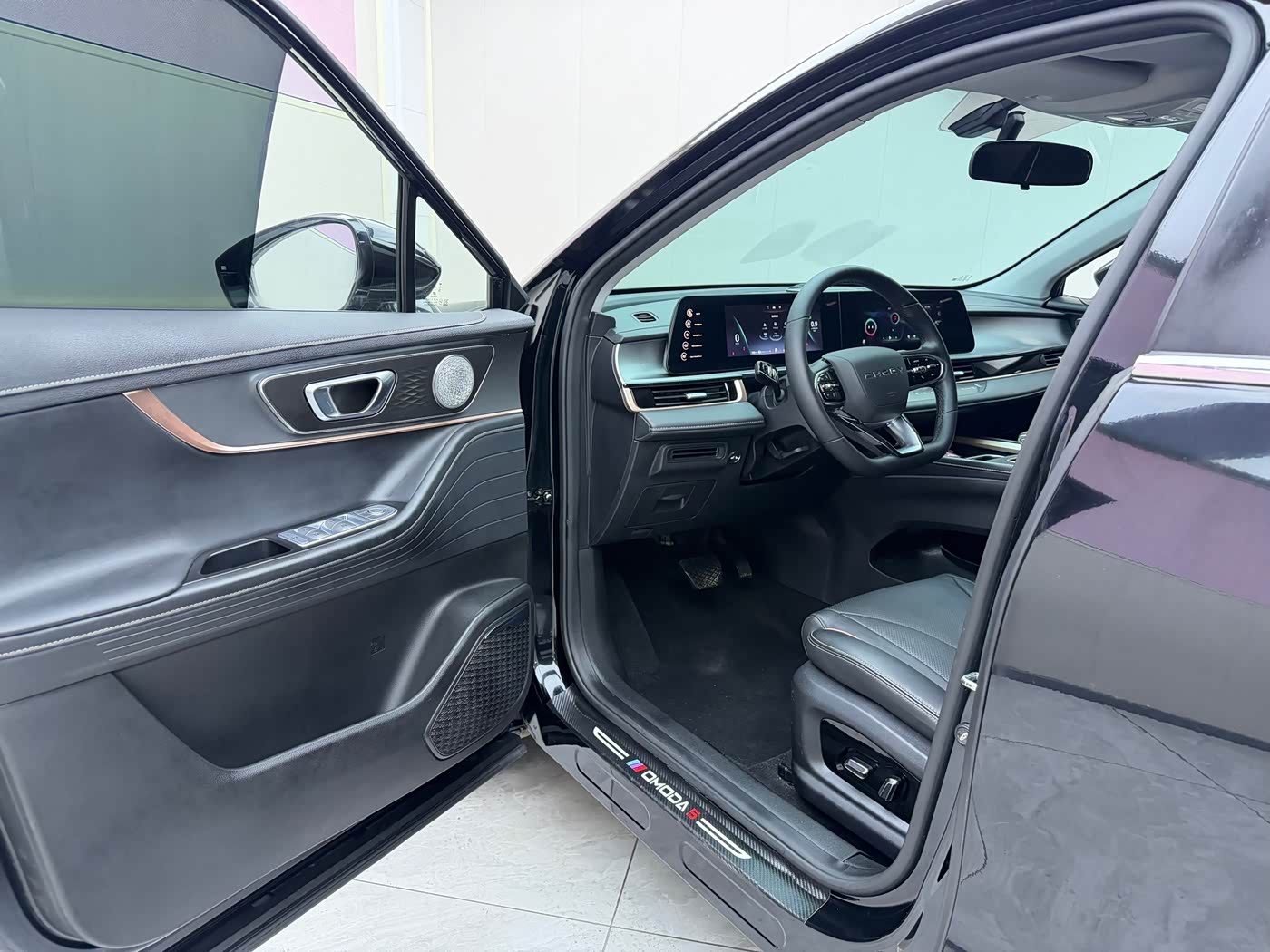 CHERY Omoda 1.5 л 2022 г. Чёрный, пробег 44400 км