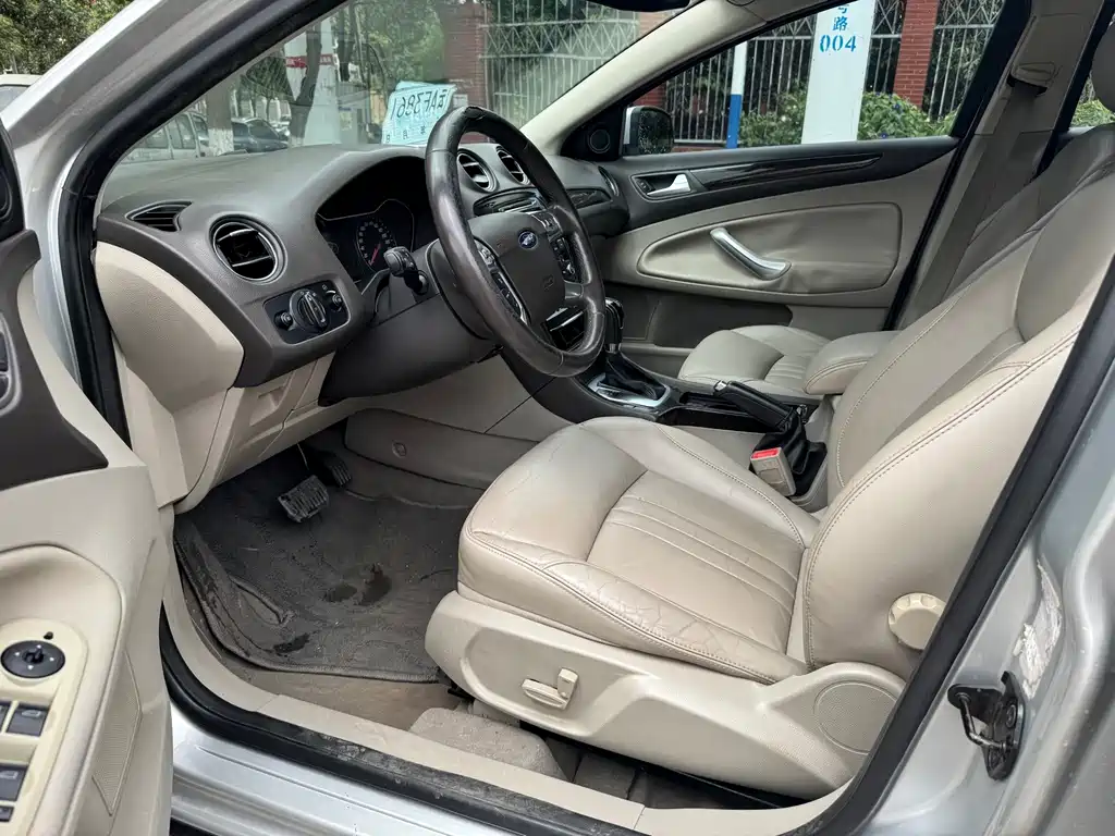 Ford Mondeo Zhisheng — миниатюра 8