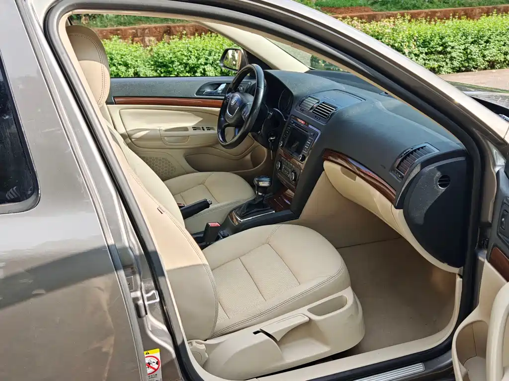 Skoda Octavia — миниатюра 10