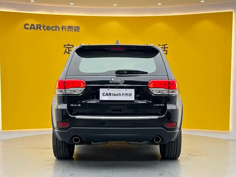 Jeep Grand Cherokee (Import) — миниатюра 6