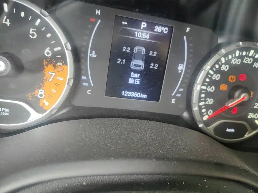 Jeep Renegade — миниатюра 9
