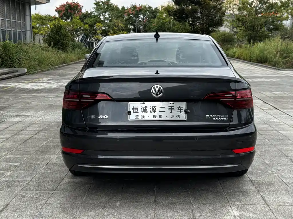 Volkswagen Sagitar — миниатюра 5