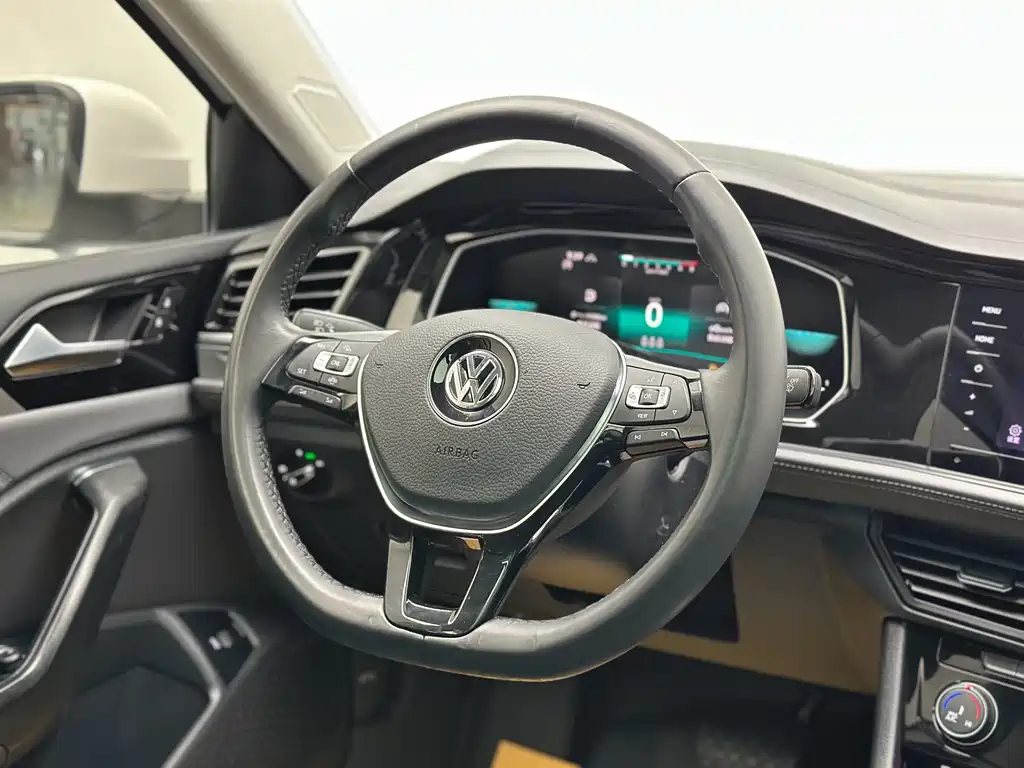Volkswagen Sagitar — миниатюра 10