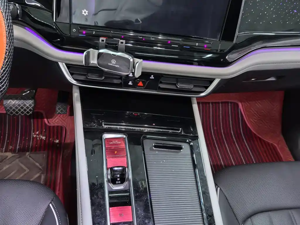 Volkswagen Teramont — миниатюра 9