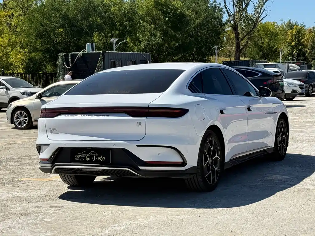 BYD Han — миниатюра 9