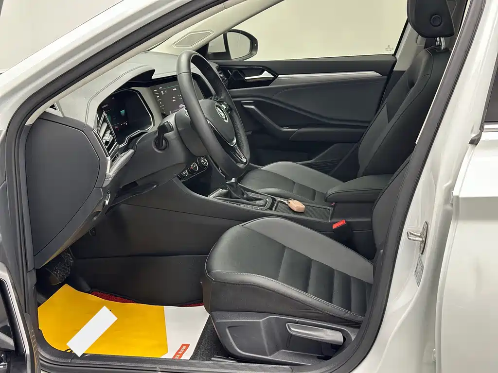 Volkswagen Sagitar — миниатюра 7