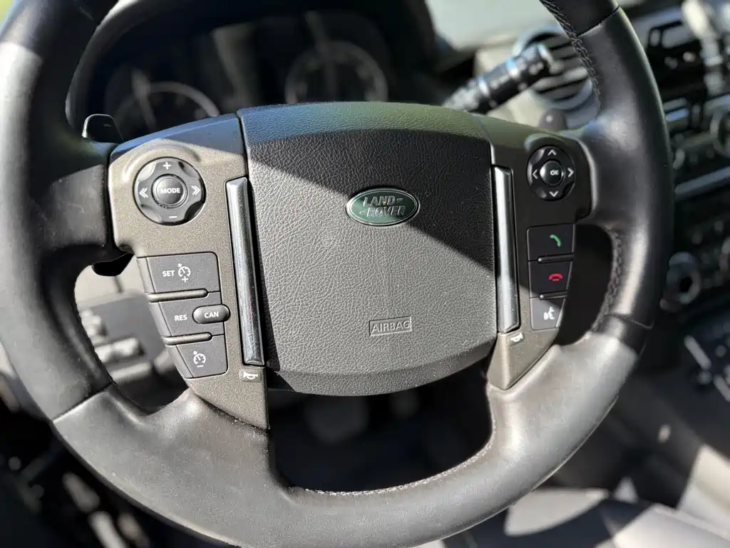 Land Rover Discovery — миниатюра 16