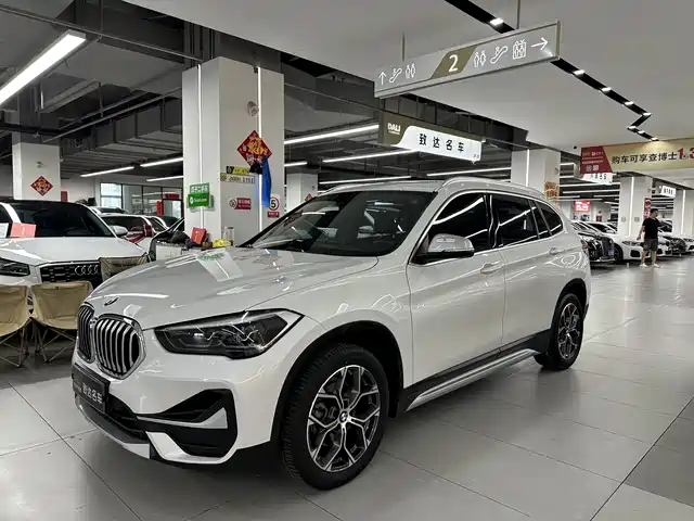 BMW X1 2021