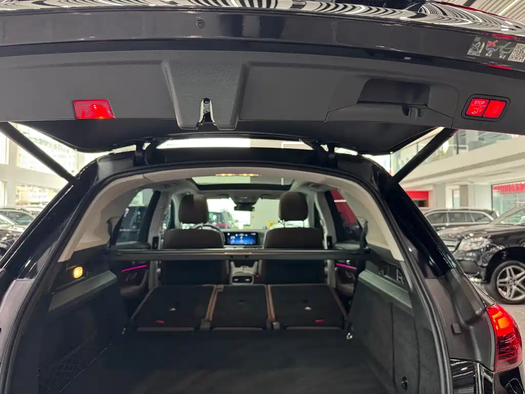Mercedes-Benz GLE (Import) — миниатюра 20