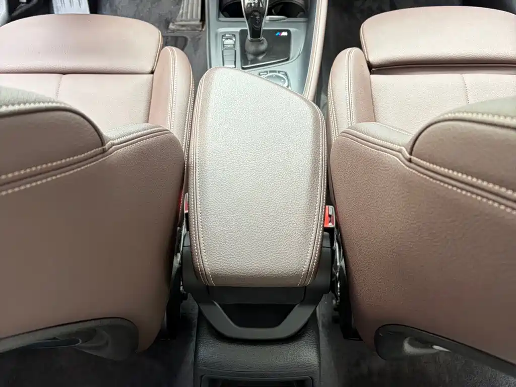 BMW X1 — миниатюра 10