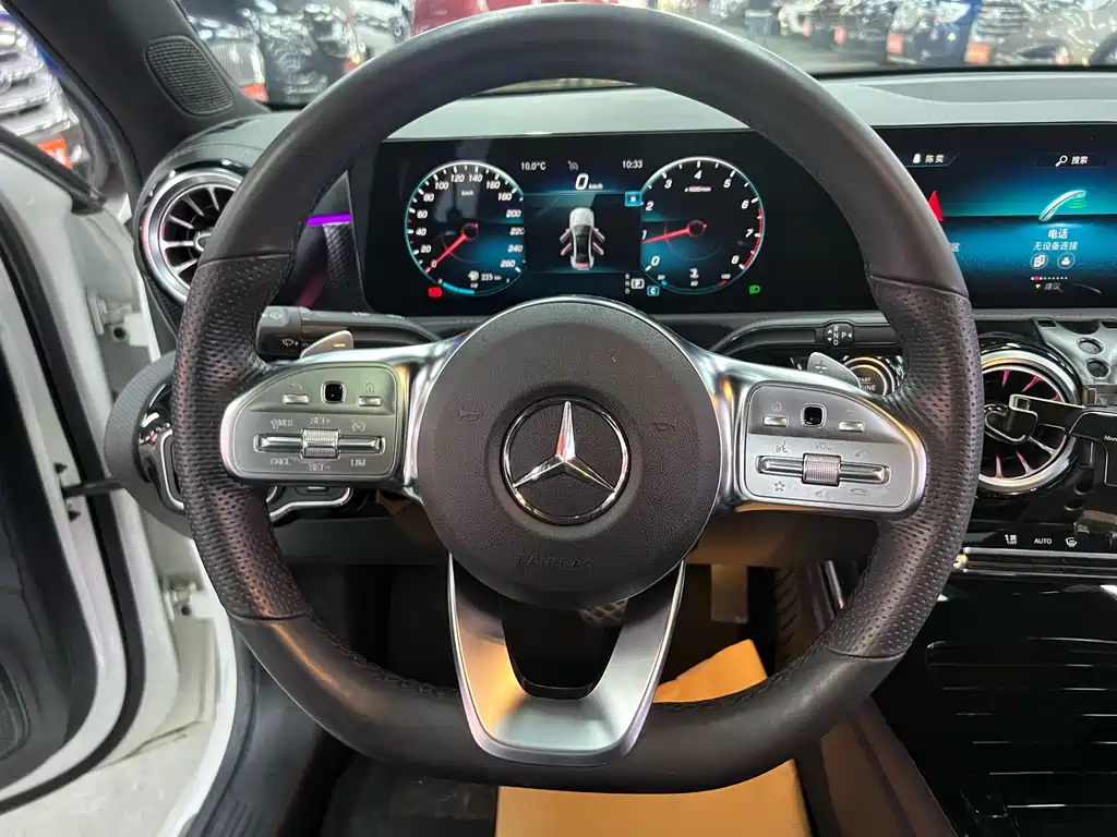 MERCEDES-BENZ A CLASS