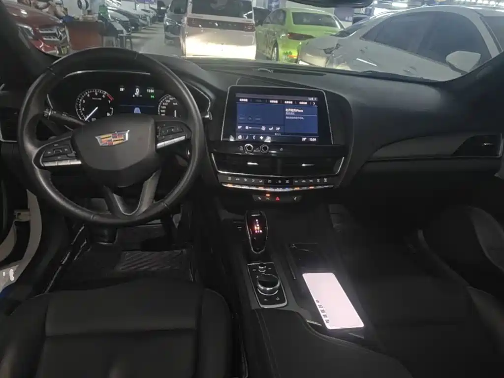 Cadillac CT5 — миниатюра 10