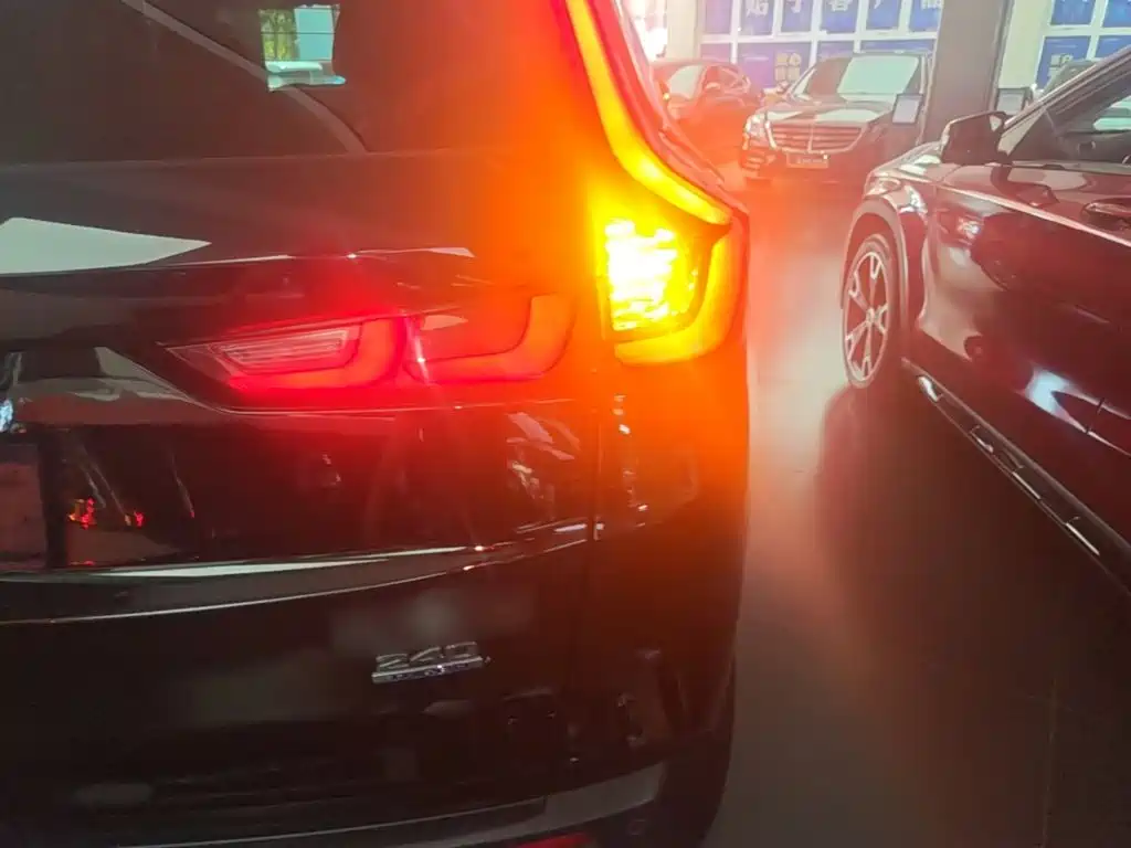 Honda CR-V — миниатюра 8